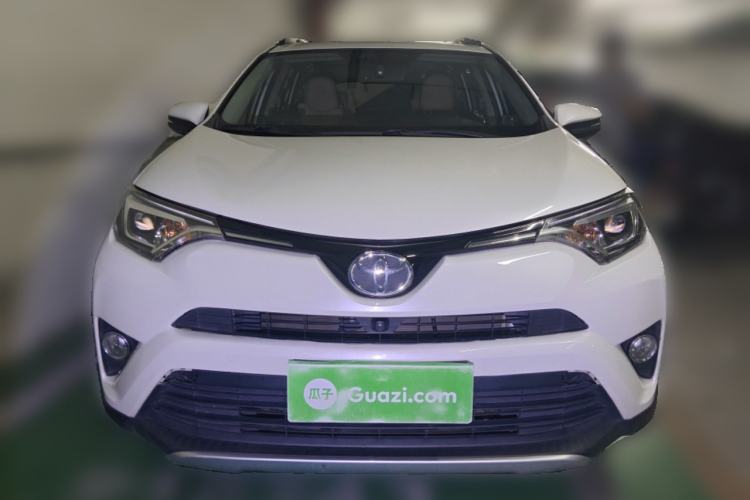 Used Toyota RAV4 2016 2.5L Automatic 4x4 Elite Edition Front