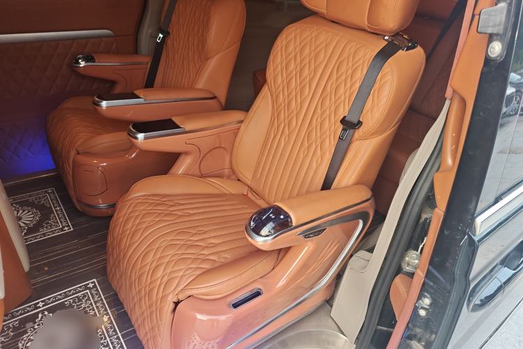 Used Mercedes-Benz Viano 2010 2.5L Luxury Edition Left Rear Seat