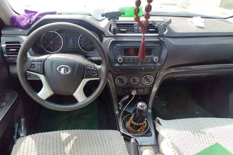 Used Great Wall Wingle 5 2017 2.0T European Version Diesel Two-Wheel Drive Advanced Large Double-Cab GW4D20E
