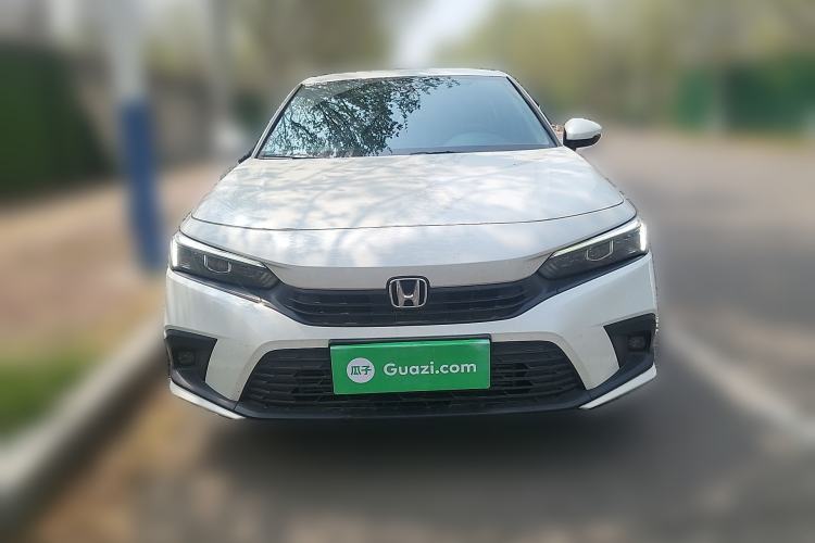 Used Honda Civic 2023 240TURBO CVT Dynamic · Center Stage Special Edition