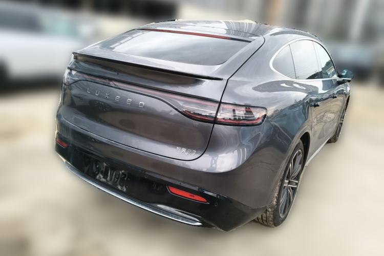 Used Hima Luxeed R7 2024 All-Electric 667 km Max