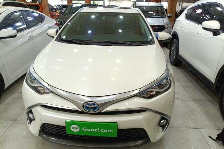 Used Toyota Levin 2017 Revised Dual-Engine 1.8H GS E-CVT Elite Sunroof Version China V Standard