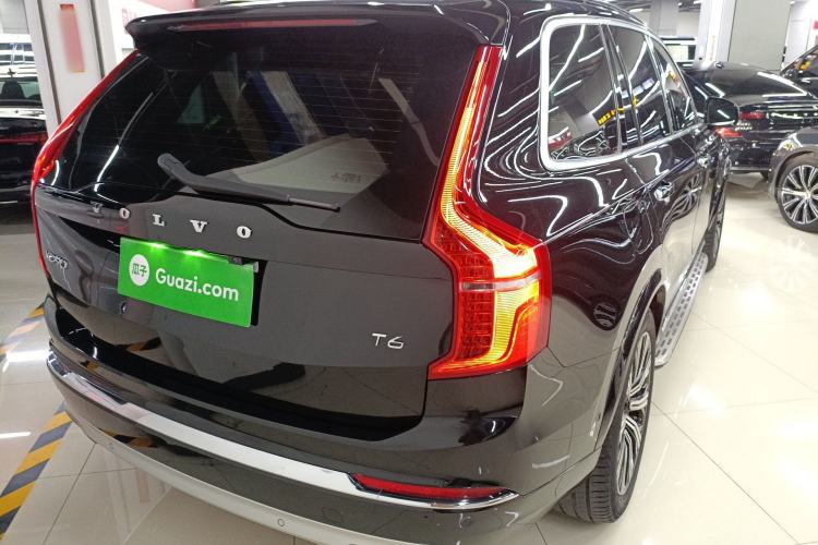 Used Volvo XC90 2018 T6 Prestige 7-Seater Rear Right 45 Deg