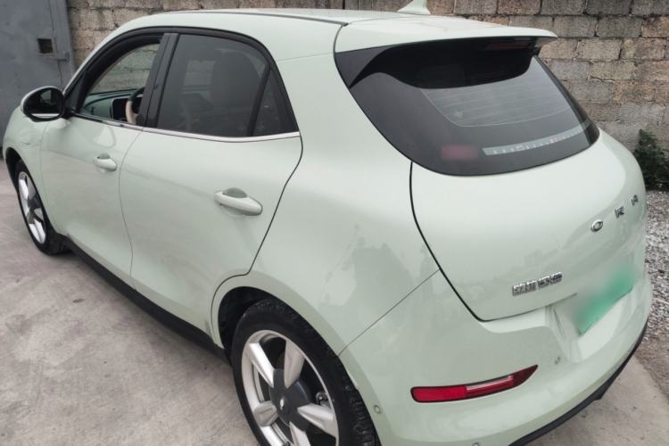 Used ORA Good Cat 2022 Morandi Edition 400km Standard Range Luxury Version Lithium-Ion Battery
