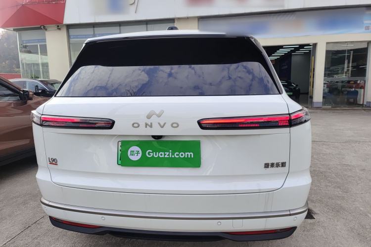 Used ONVO Luxeed L90 2025 Model—Ultra Six-Seater Version