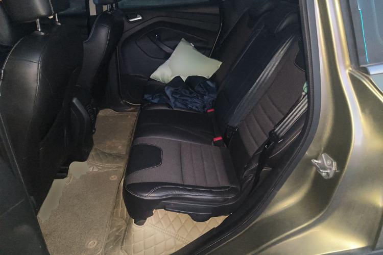 Used Ford Kuga 2013 1.6L GTDi Two-Wheel-Drive Trend Model