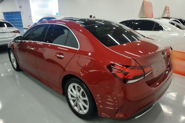 Used Mercedes-Benz A-Class 2022 Restyled A 200 L Sport Sedan Fashion Version Exterior 2