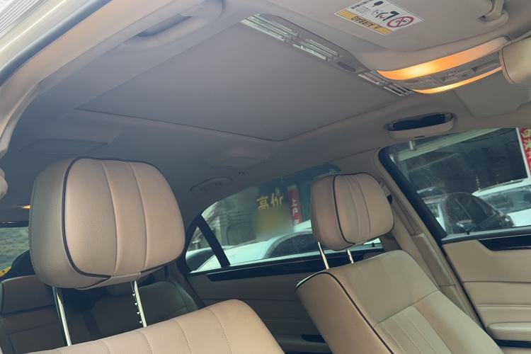 Used Mercedes-Benz E-Class 2015 Restyled E 260 L Sport Edition Headliner