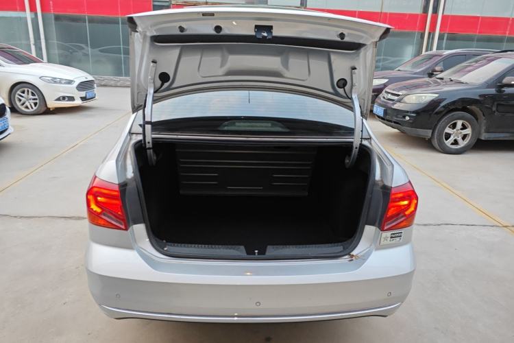 Used Volkswagen Jetta 2017 1.5L Automatic Luxury Model
