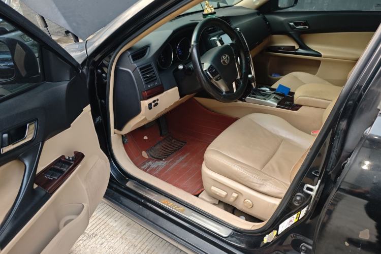 Used Toyota Reiz 2012 2.5V Fengdu Elite Stylish Edition Driver Seat