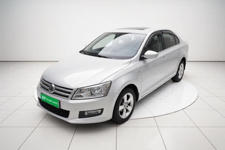 Used Volkswagen Santana 2015 1.6L Automatic Comfort Edition