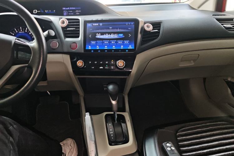 Used Honda Civic 2016 1.8L Automatic Comfort Version
