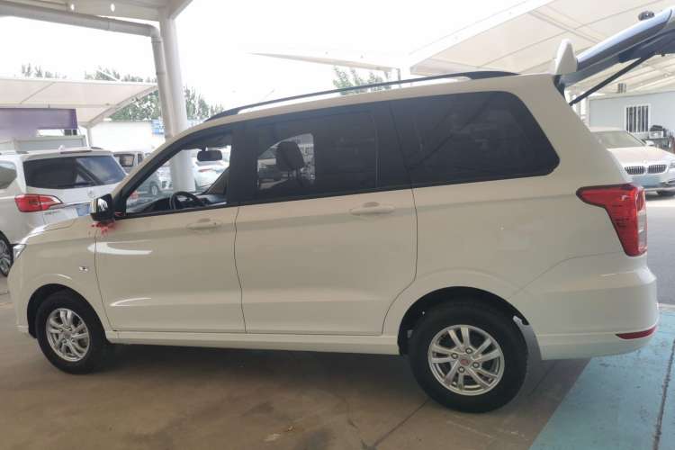 Used Wuling Hongguang 2021 1.5L Facelifted S Comfort Version with Electric Power Steering LAR
