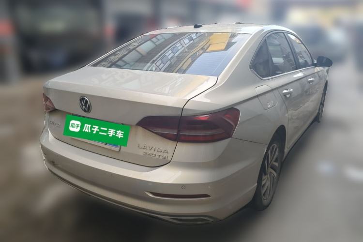 Used Volkswagen Lavida 2022 1.5L Automatic Comfort Edition