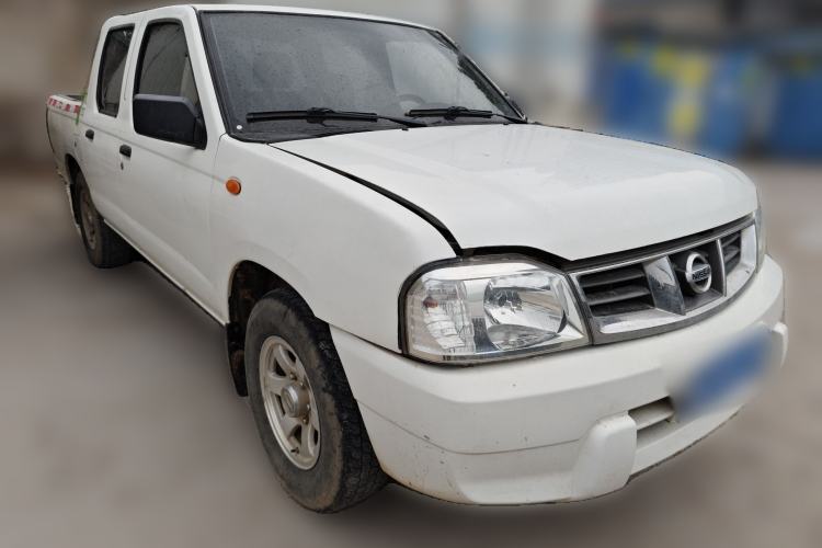 Used Nissan D22 2013 2.4L Gasoline Two-Wheel-Drive Standard Model