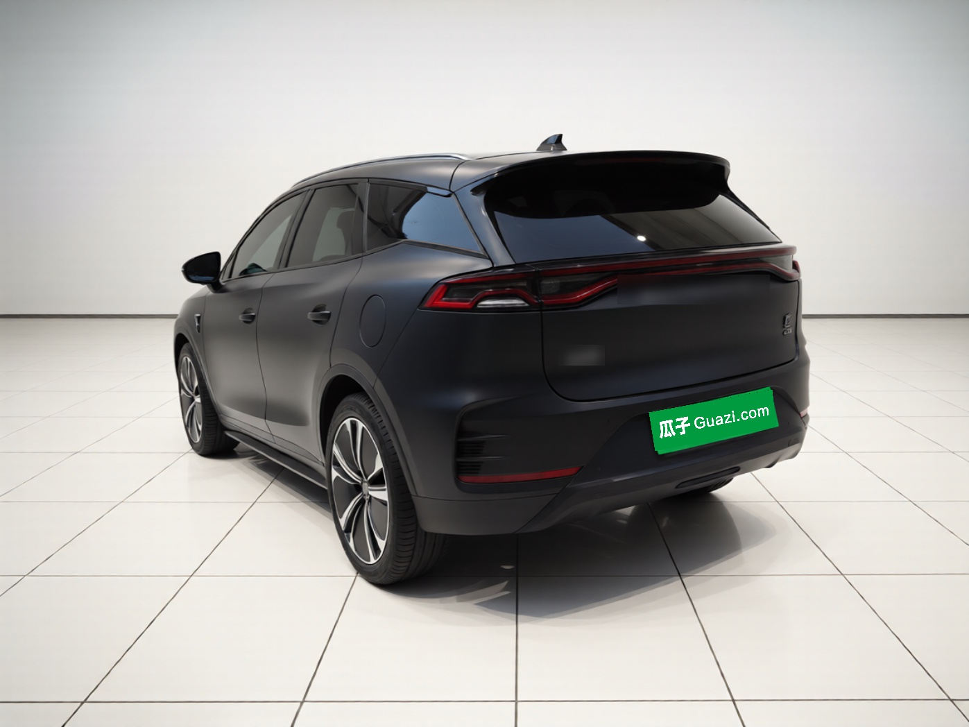 BYD Tang New Energy 2022 DM-p 215KM Four-Wheel Drive Flagship Model — снимка 4