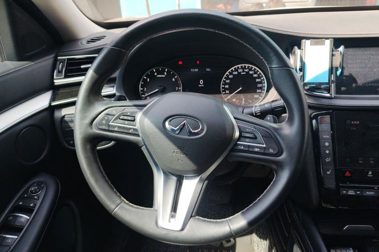 Used Infiniti QX50 2020 2.0T All-Wheel-Drive Elite Version