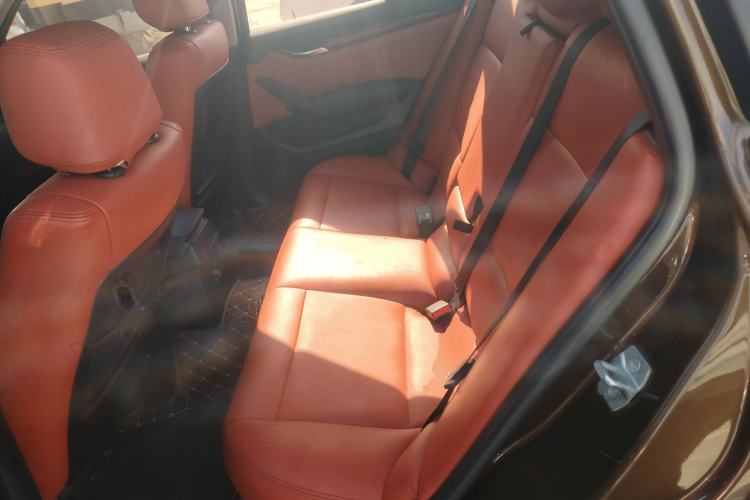 Used BMW X1 2015 sDrive18i Fashion Upgrade Edition Left Rear Seat