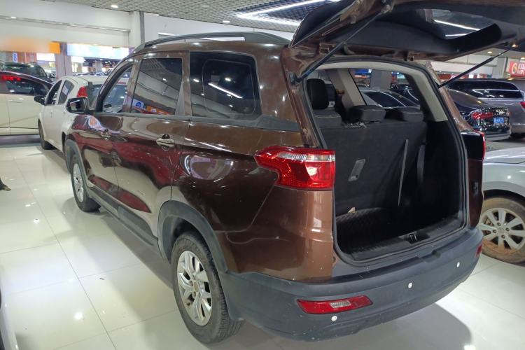 Used Wuling Hongguang S3 2019 1.5L Manual Standard Version China VI Standard