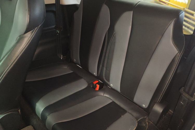 Used Roewe Clever 2022 311km QiQi BoBo Edition Left Rear Seat