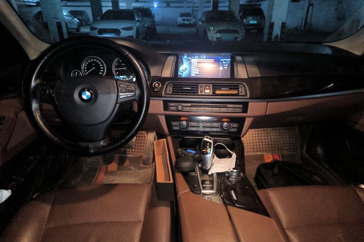 Used BMW 5 Series 2014 525Li Leading Model