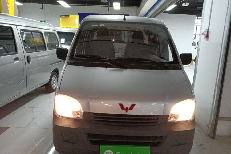 Used Wuling Zhiguang 2023 1.5L Utility Version with Enclosed Windows 2 Seats