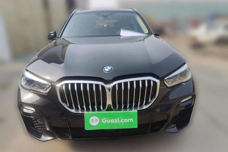 Used BMW X5 2020 xDrive40i Luxury Model with M Sport Package
