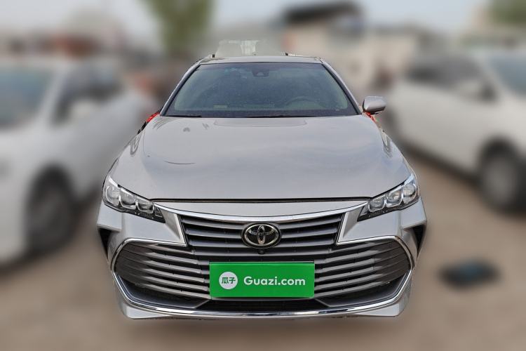 Used Toyota Avalon 2019 2.5L Touring Premium Version China VI Standard Front
