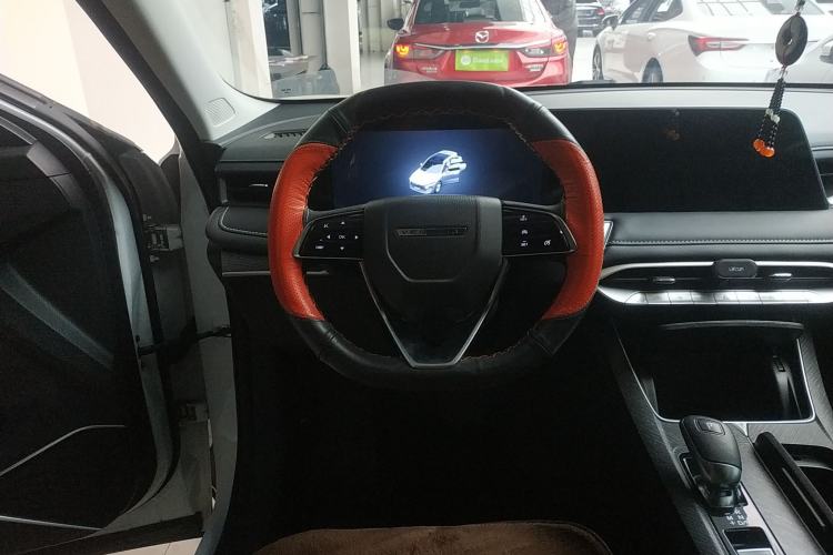 Used Venucia V 2024 260T Idol Joy Ride Pro Edition