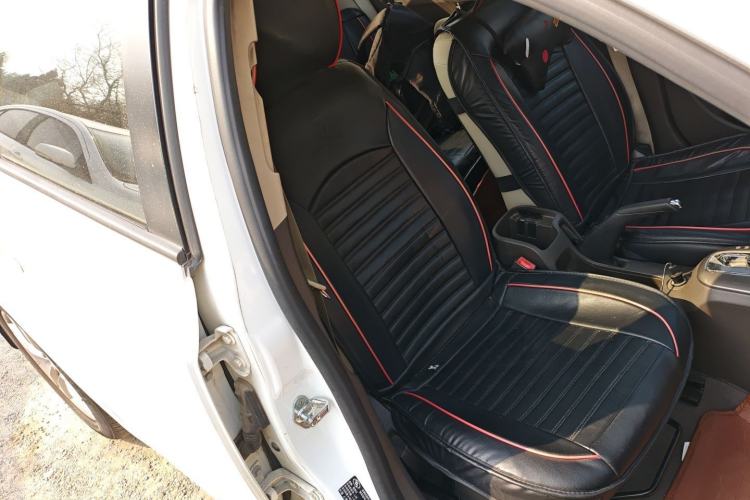 Used Chevrolet Cruze 2015 1.5L Classic SE AT
