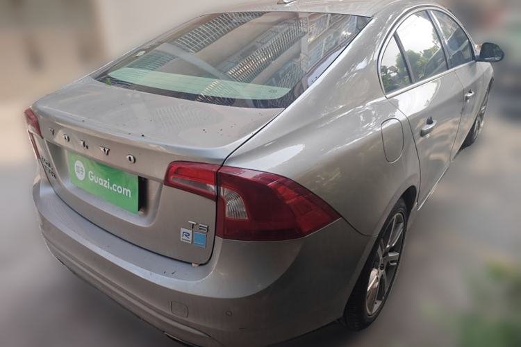 Used Volvo S60 2016 S60L T5 Smart Upgrade Edition
