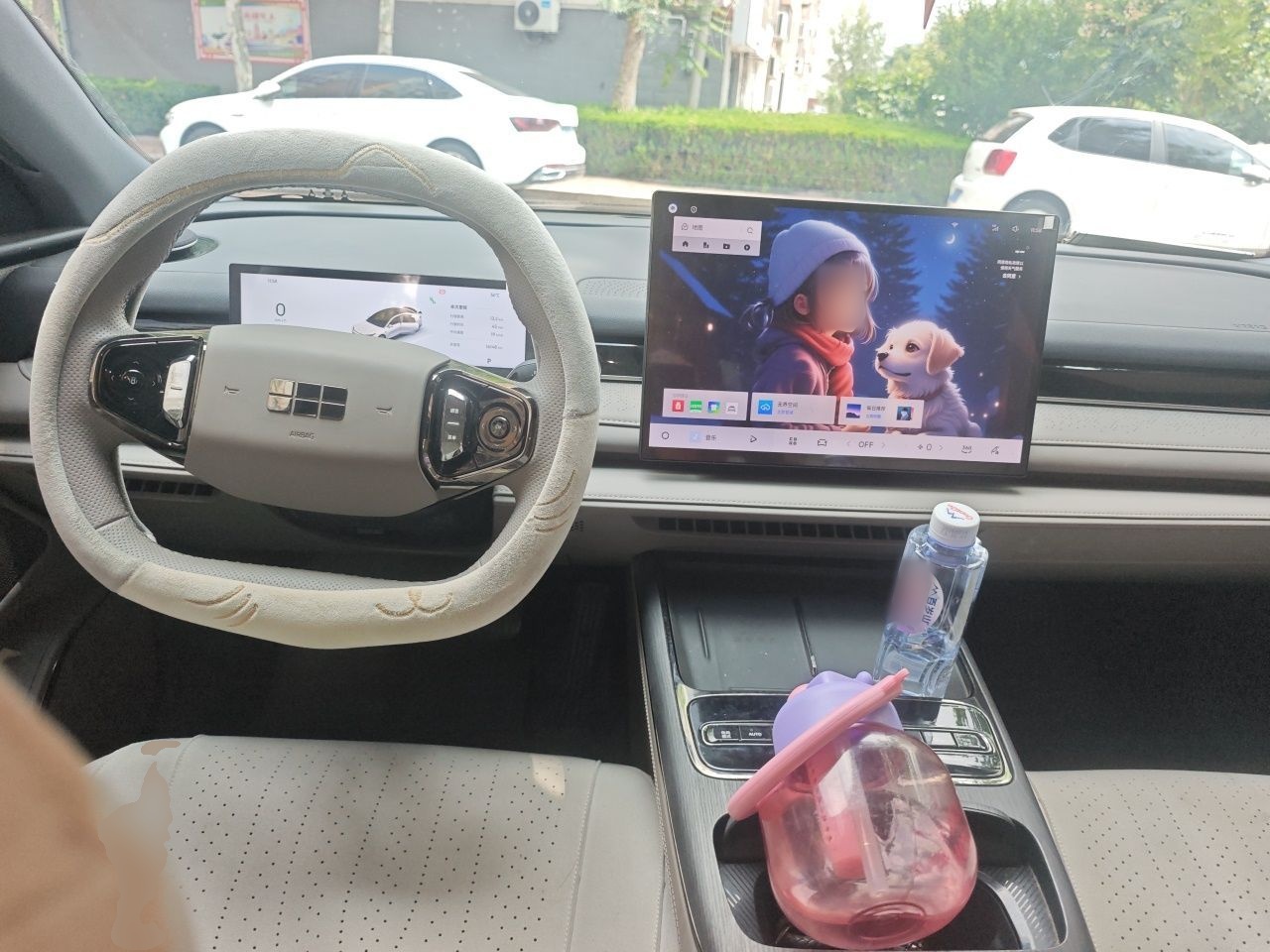Geely Galaxy 8 2025 130km EM-i Deluxe Edition — снимка 9