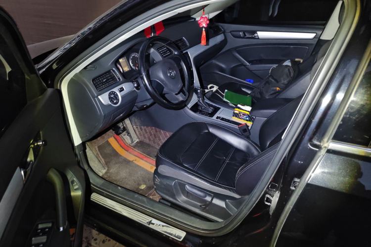 Used Volkswagen Passat 2014 1.8TSI DSG Prestige Edition
