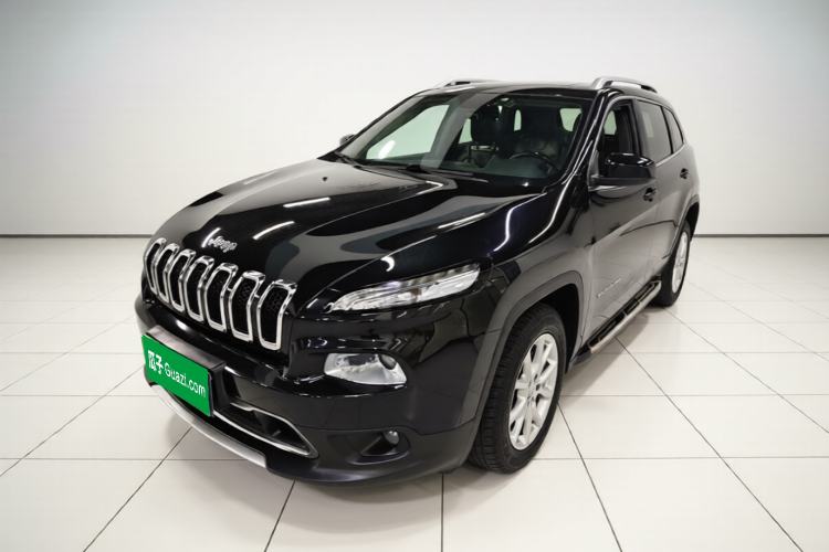 Used Jeep Cherokee 2017 2.0L Superior Edition Guazi used car, China used car export, Used car for sale, Used  cars, Cheapest cars for sale