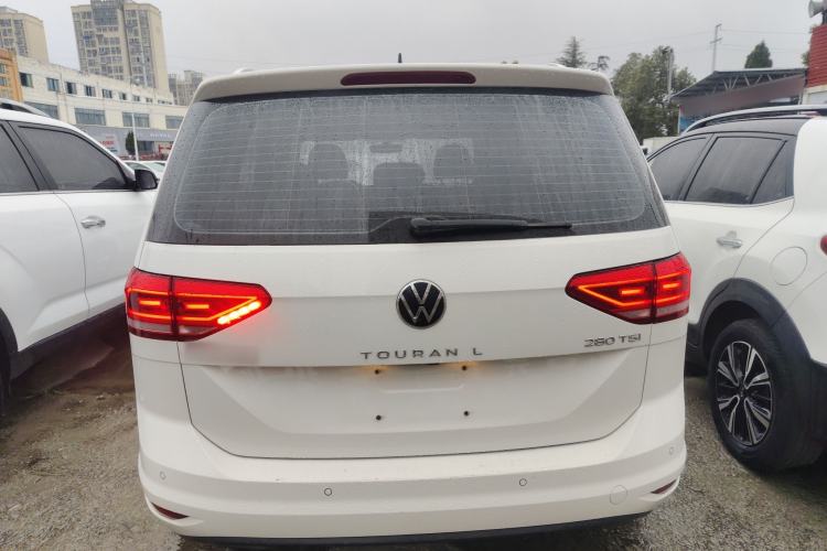 Used Volkswagen Touran 2021 Touran L 280TSI DSG Comfort Edition 7 Seats