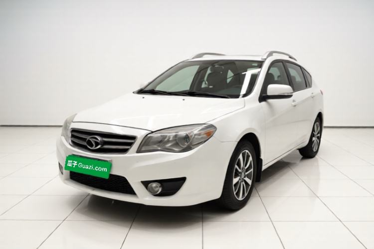 Used Soueast V6 Lingshi 2015 CROSS 1.5L Manual Smart Edition