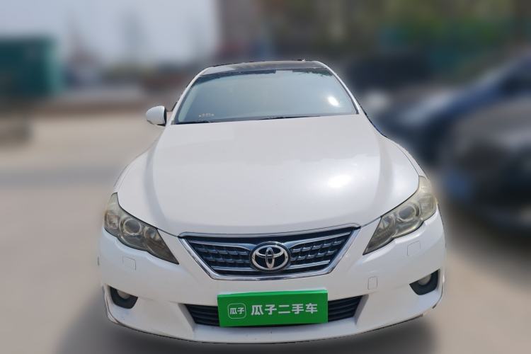 Used Toyota Reiz 2012 2.5V Fengdu Elite Stylish Edition Front
