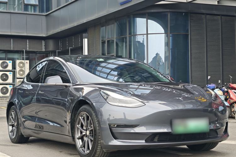 Used Tesla Model 3 2019 Standard Range Rear-Drive Upgraded Version Exterior 4