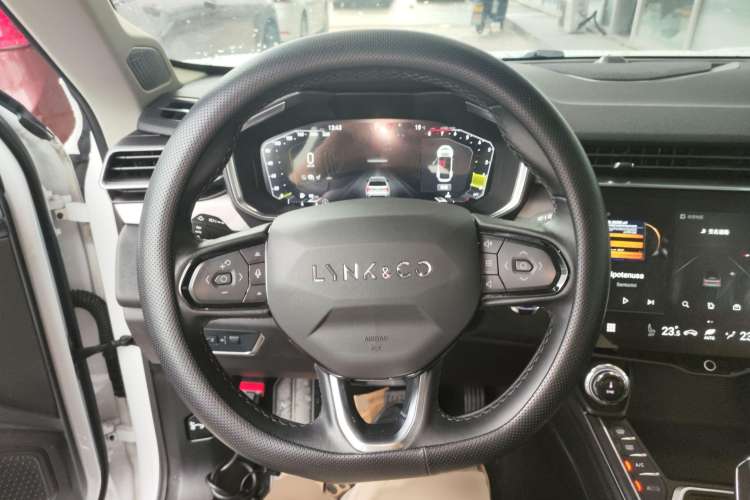 Used Lynk & Co 01 2021 2.0TD Two-Wheel-Drive Pro Trim