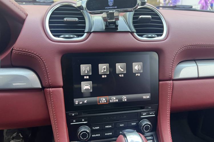 Used Porsche 718 2016 Cayman 2.0T
