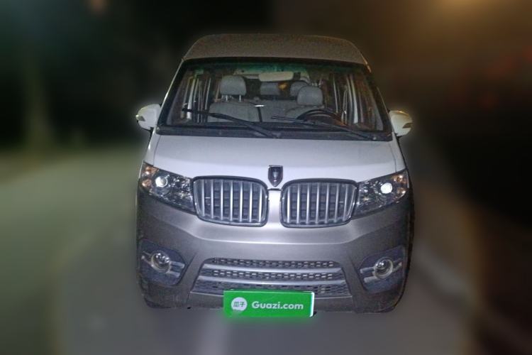 Used Jinbei New Hiace X30L 2016 1.5L Wealth Edition Van DLCG14 Front