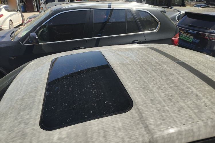 Used Volkswagen Bora 2017 1.6L Automatic Comfort Model Roof