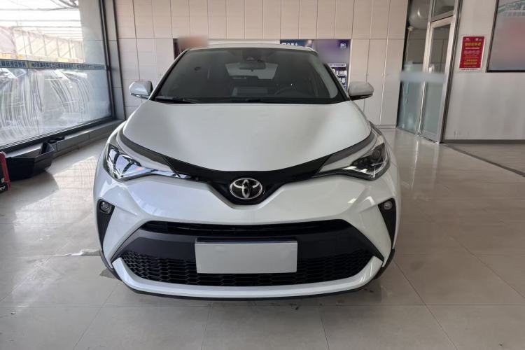 Used Toyota C-HR 2023 2.0L Luxury Edition
