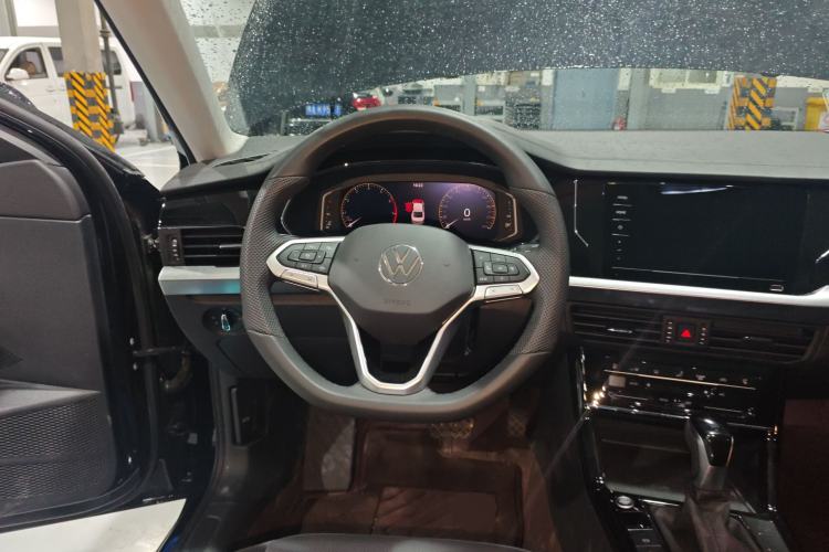 Used Volkswagen Passat 2025 Premium Version 380TSI Dragon Edition Steering Wheel