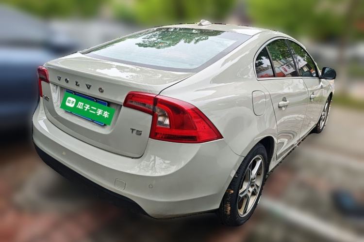 Used Volvo S60 2013 T5 Comfort Edition Rear Right 45 Deg