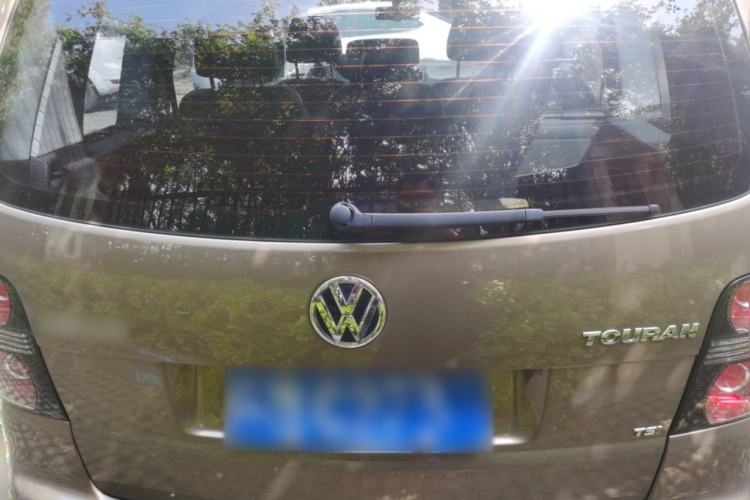 Used Volkswagen Touran 2015 1.4T DSG Comfort Edition 5 Seats Rear