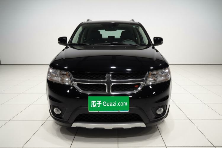 Used Dodge Journey 2013 2.4L Two-Wheel Drive Luxury Version