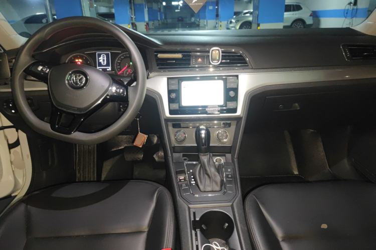 Used Volkswagen Lamando 2019 230TSI DSG Fashion Edition China VI
