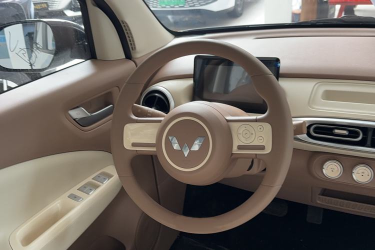 Used Wuling Hongguang MINIEV 2025 Four-Door Version Advanced Edition