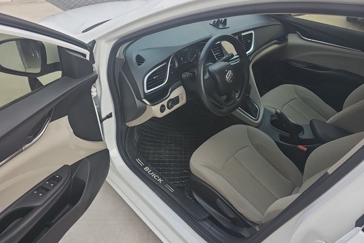 Used Buick GT 2015 15N Automatic Elite Version